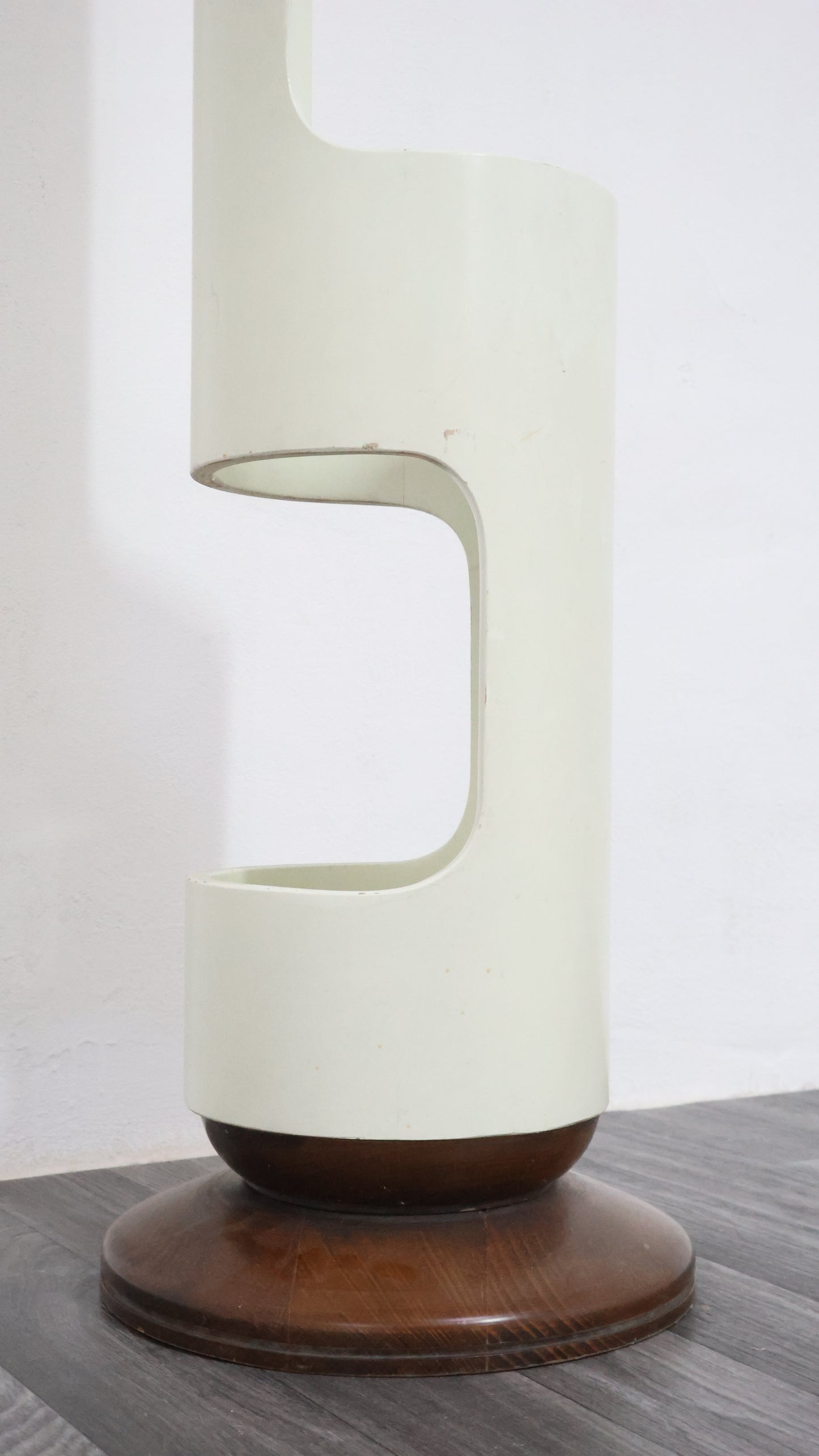 Appendiabiti con portaombrelli di Joe Colombo, anni '60