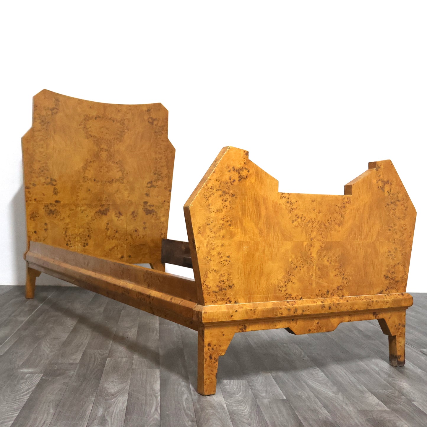 Letto Singolo Art Decò Cubista In Radica Di Betulla Design Anni ‘30/40