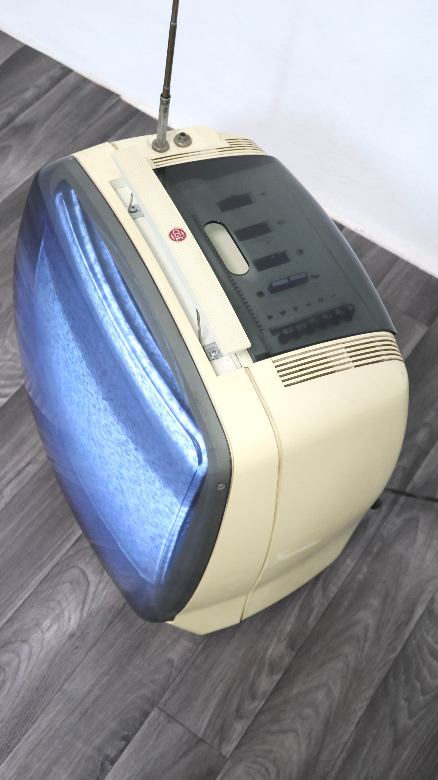 Televisore CGE Space Age Design Anni ‘70 Modernariato