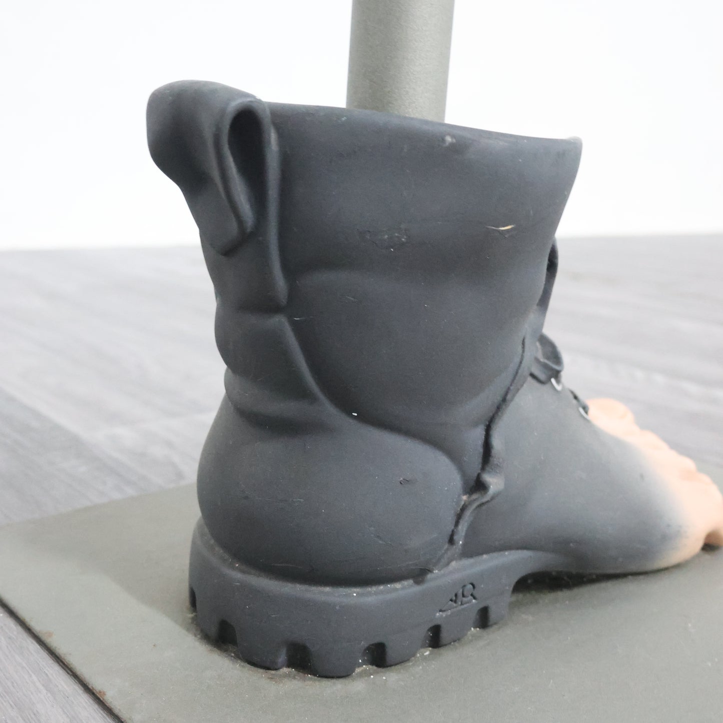 Appendiabiti Scultoreo Antartidee Renè Magritte Anni 80