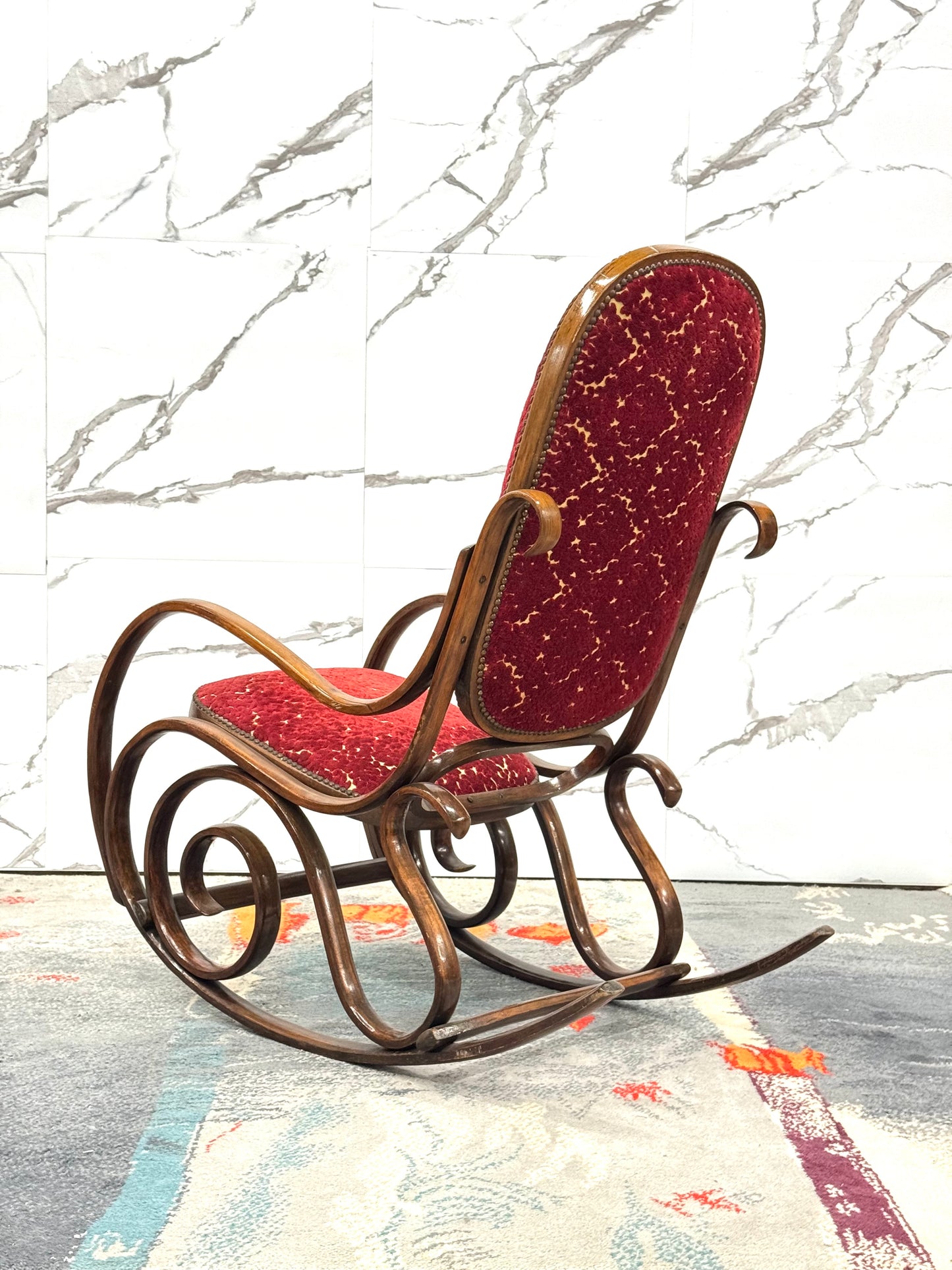Poltrona A Dondolo Thonet Vintage Mid-Century Design