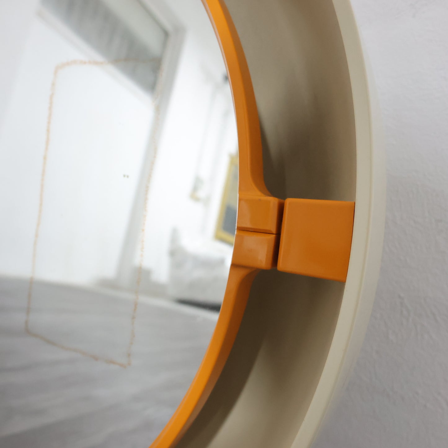 Specchio Allibert Design Space Age Plastic 1970’s Vintage