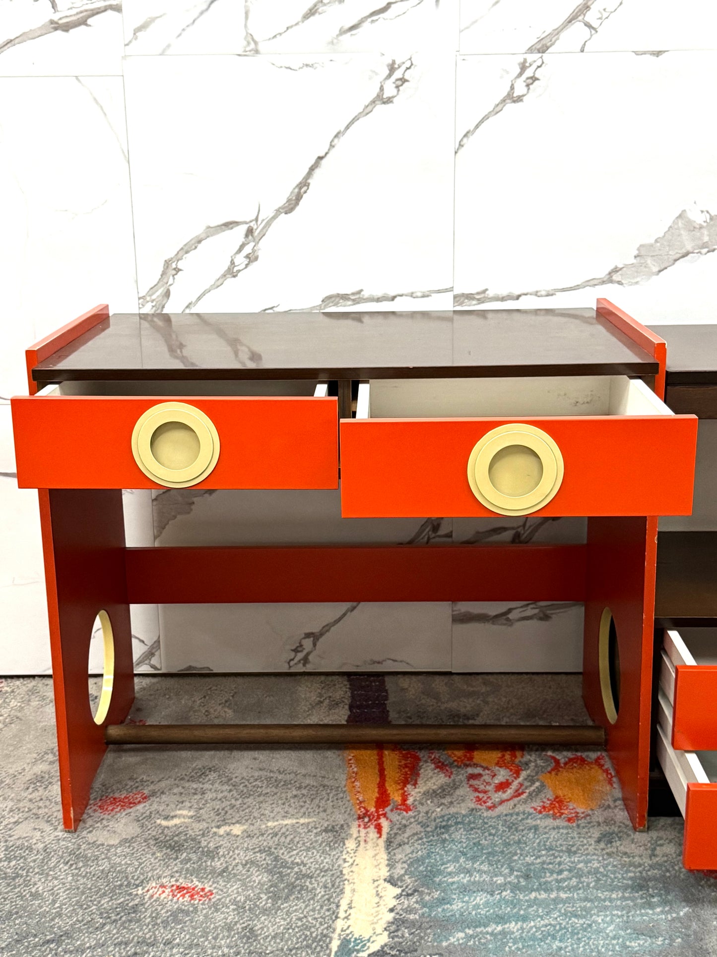 Scrivania Space Age Design In Legno Anni 70 Modernariato