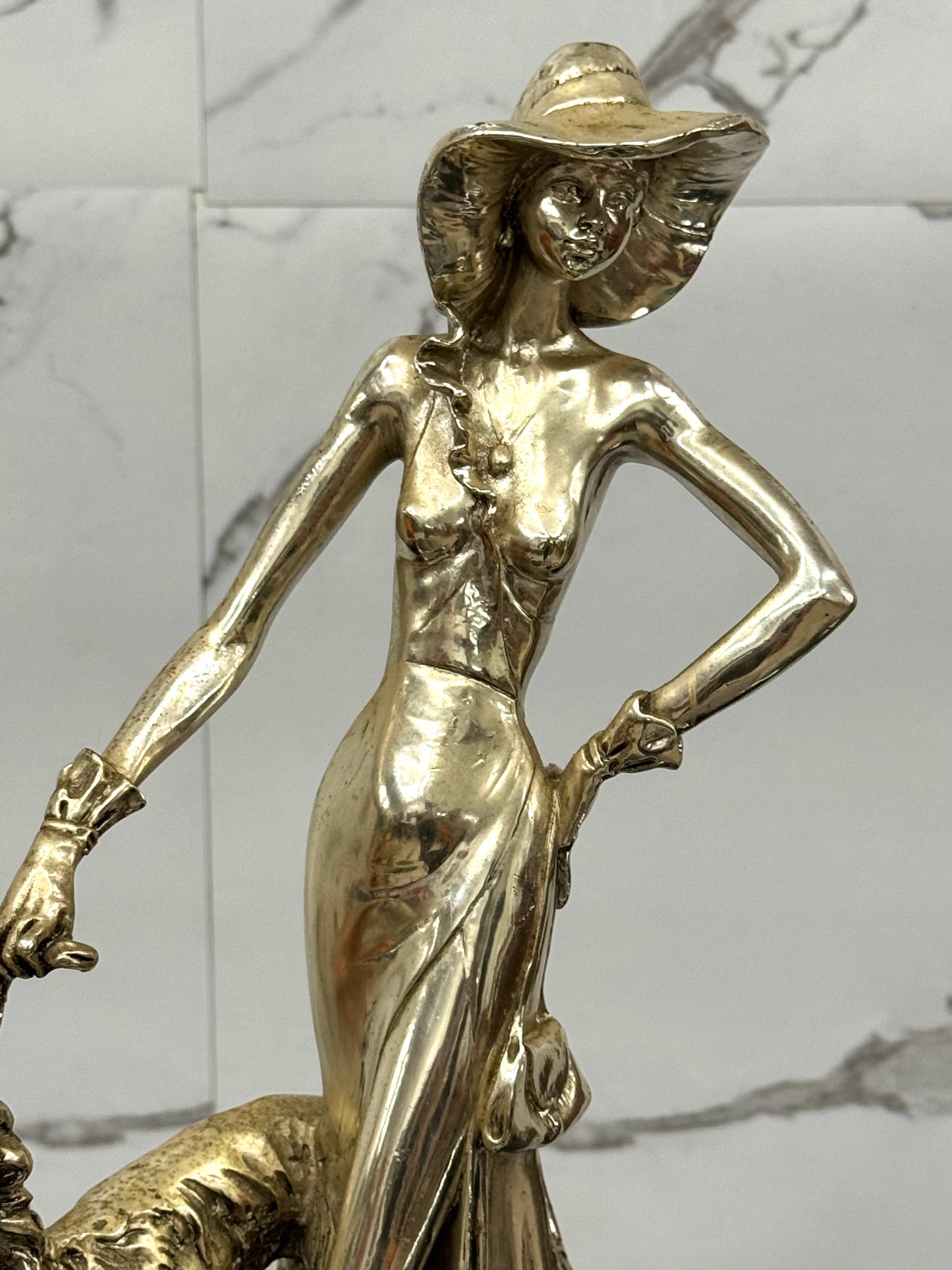 Amilcare Santini Scultura In Resina Argentata Art Dèco