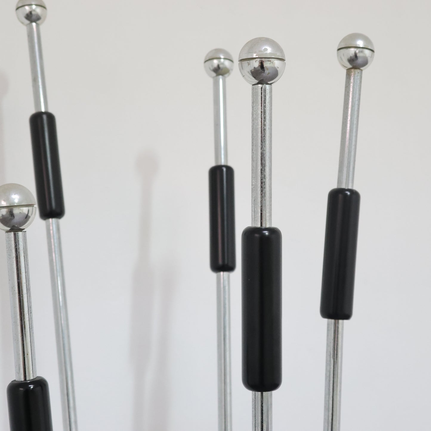 Appendiabiti fratelli Mannelli travertino acciaio design Modernariato 1970’s