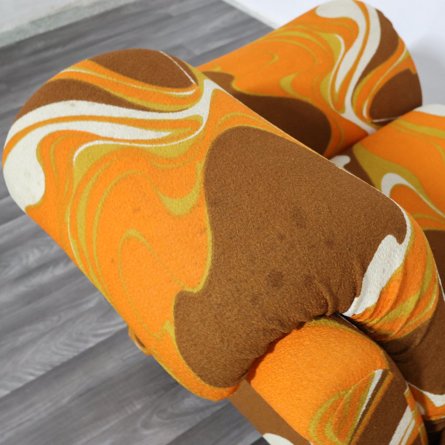 GUARNACCI , PADOVANO E VAGNONI COPPIA DI POLTRONE 1P “IONICA” ANNI 70 DESIGN SPACE AGE