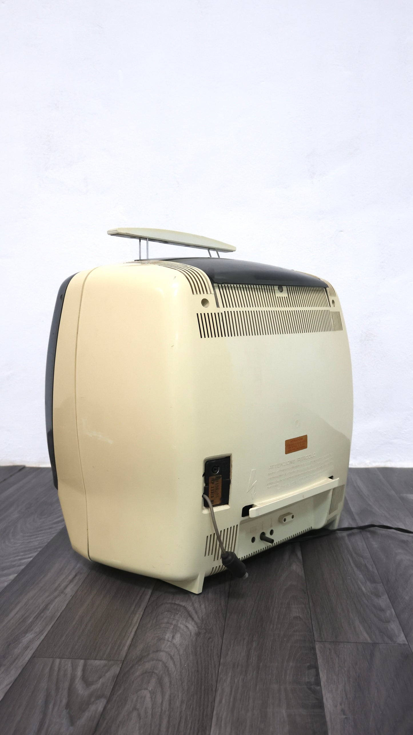 Televisore CGE Space Age Design Anni ‘70 Modernariato