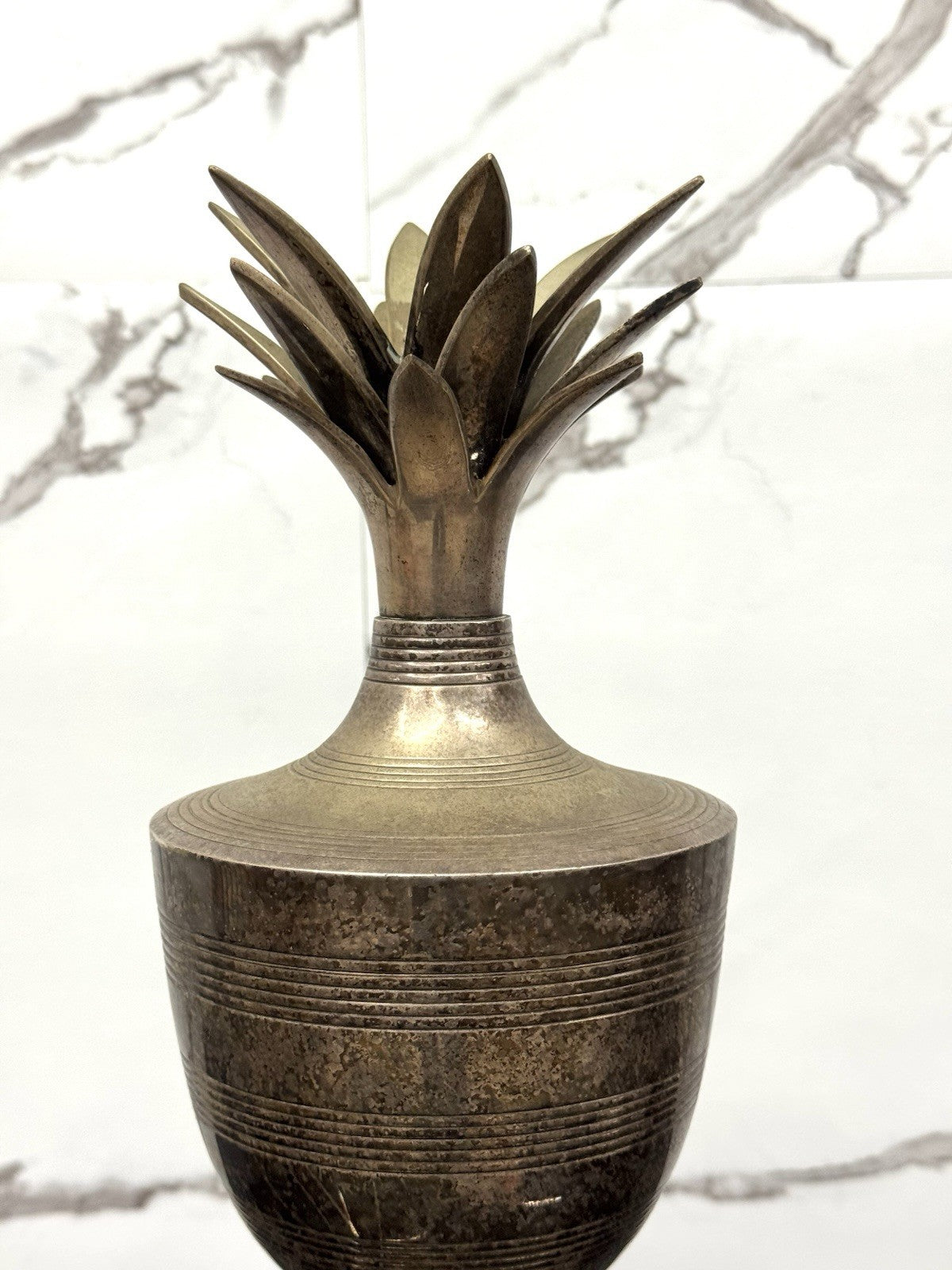 Scultura Regency A Forma Di Ananas Vintage In Metallo Anni 70