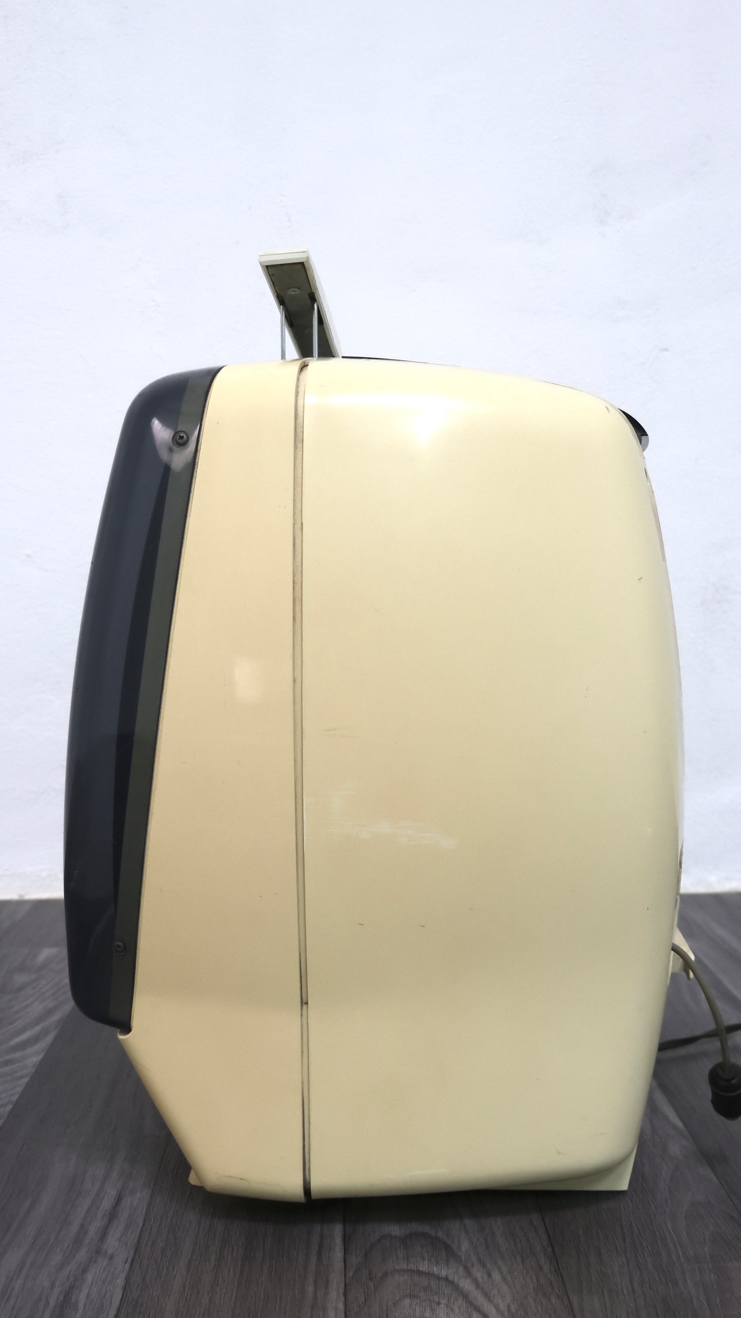 Televisore CGE Space Age Design Anni ‘70 Modernariato