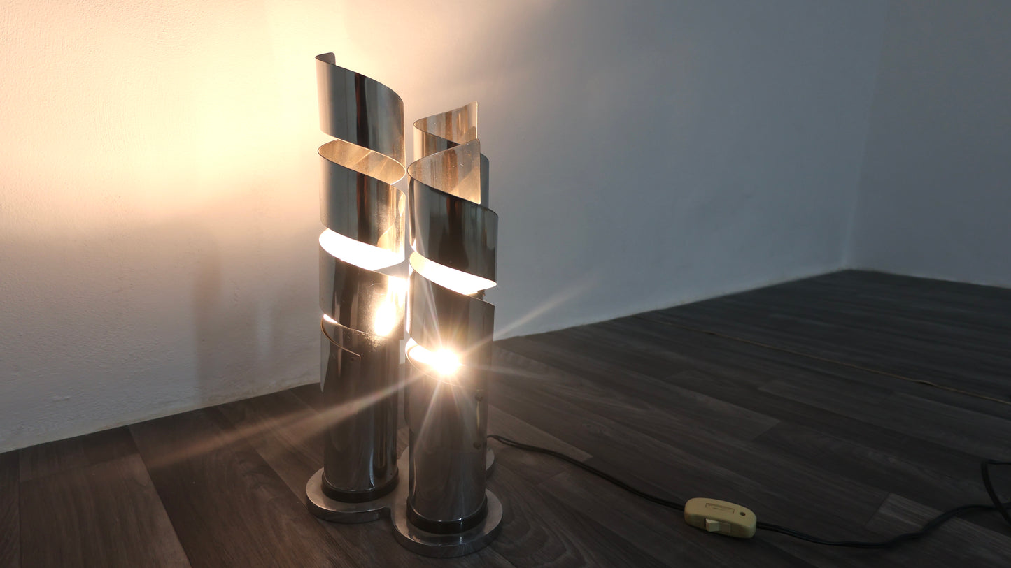 Lampada Da Tavolo Design In Acciaio Cromato A Spirale Max Sauze Attr. Anni ‘70