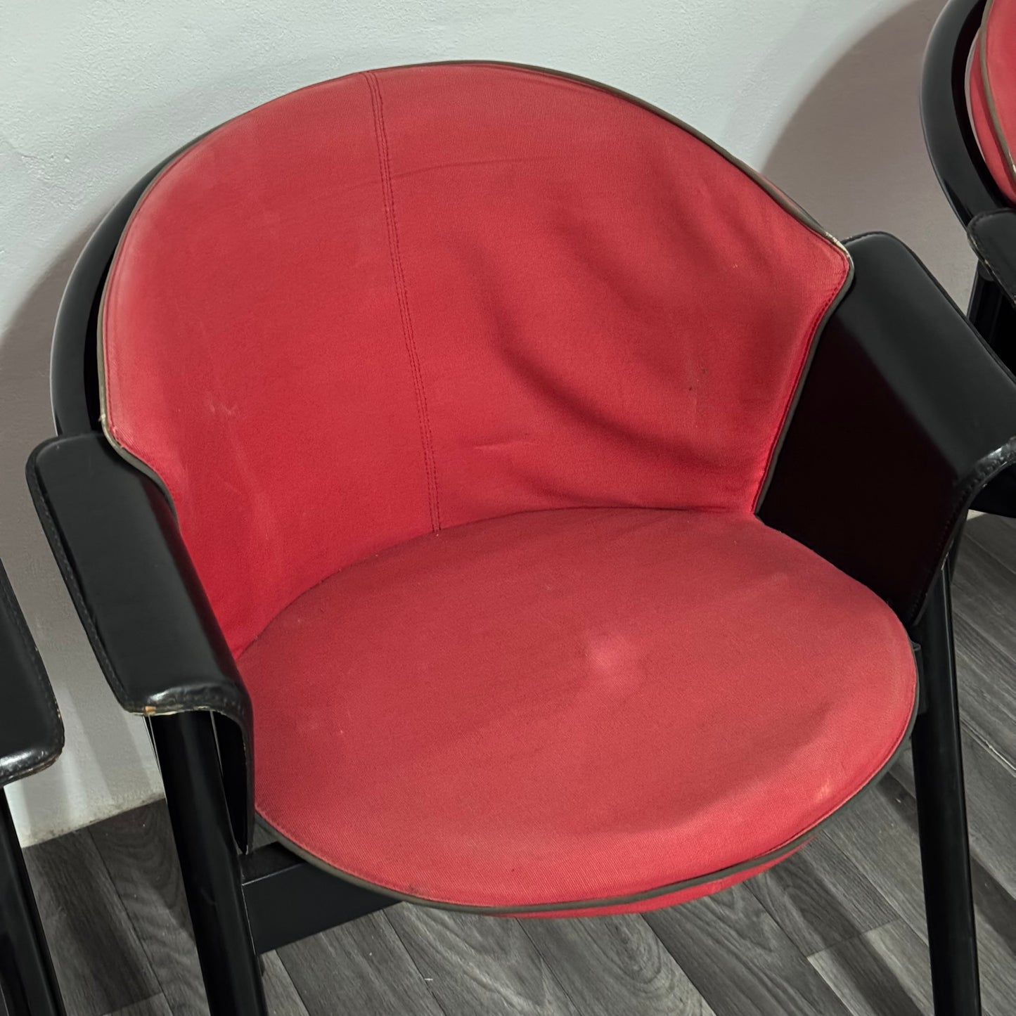 4 sedie Pozzi & Verga in legno laccato e Tessuto Anni ‘70