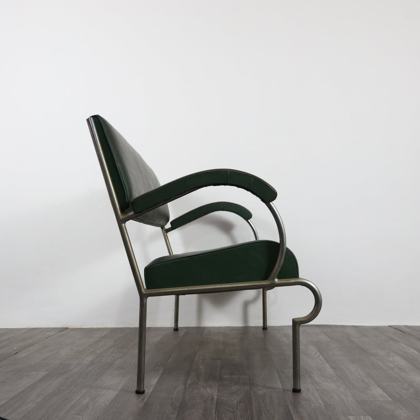 Divanetto Bauhaus Cantilever Anni ‘30 In Acciaio Tubolare Design Modernariato