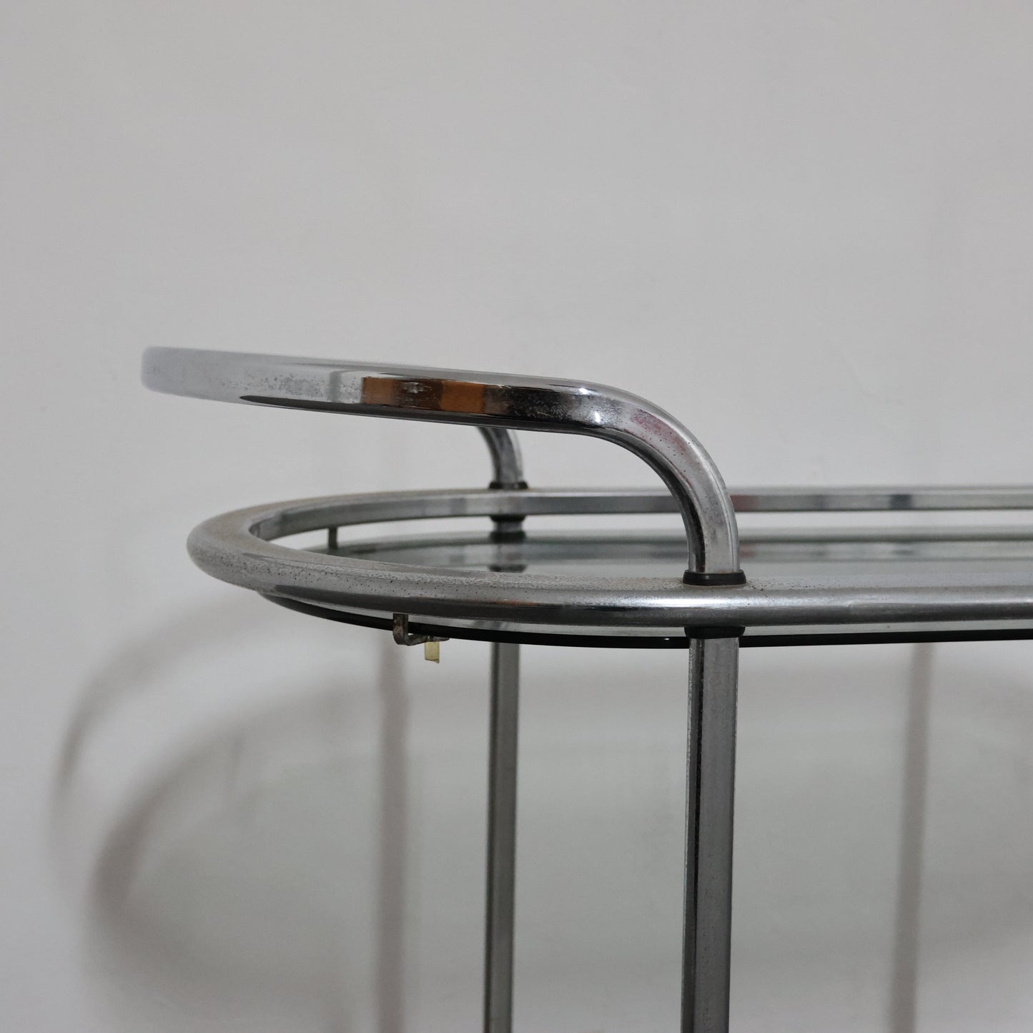 Carrello Portavivande In Acciaio Doppio Ripiano Cristallo Fumè Design Anni 70