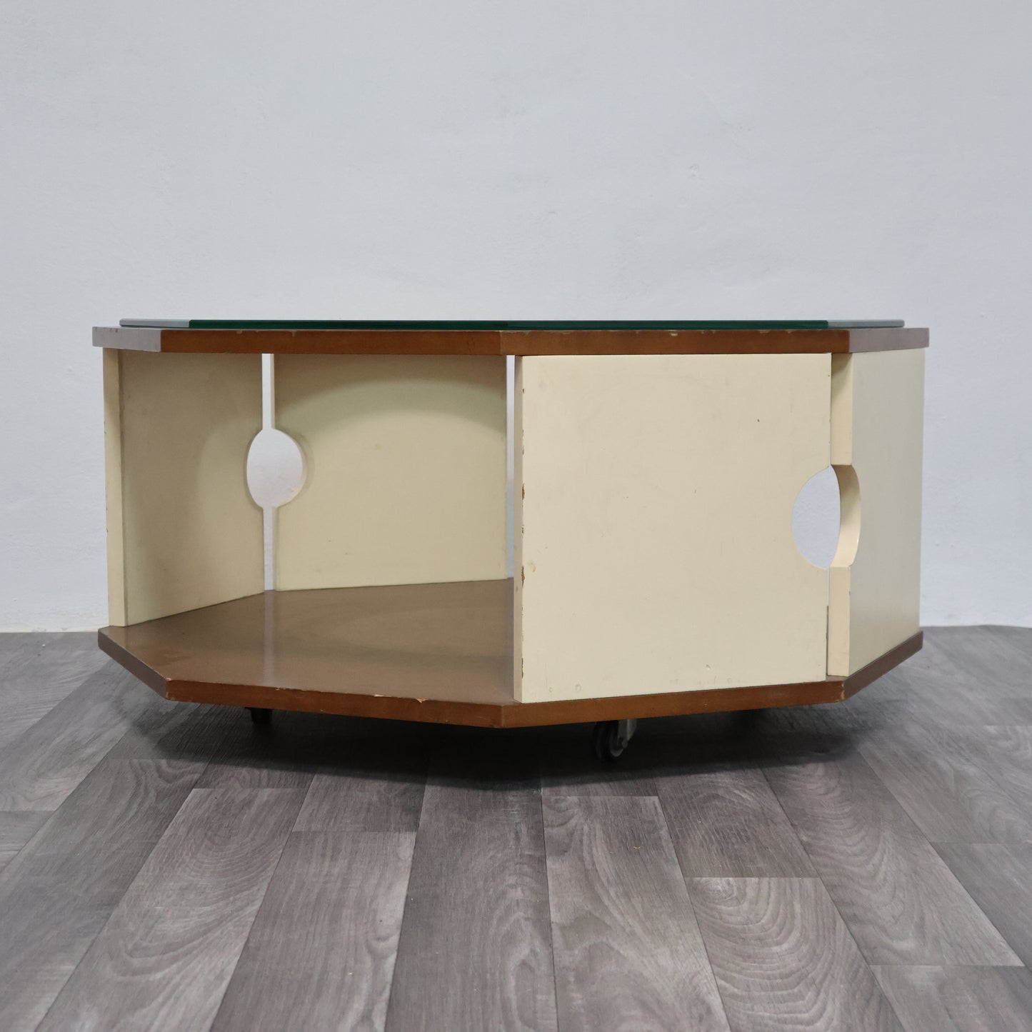 Tavolo da caffè ottagonale space age 1970’s Design modernariato