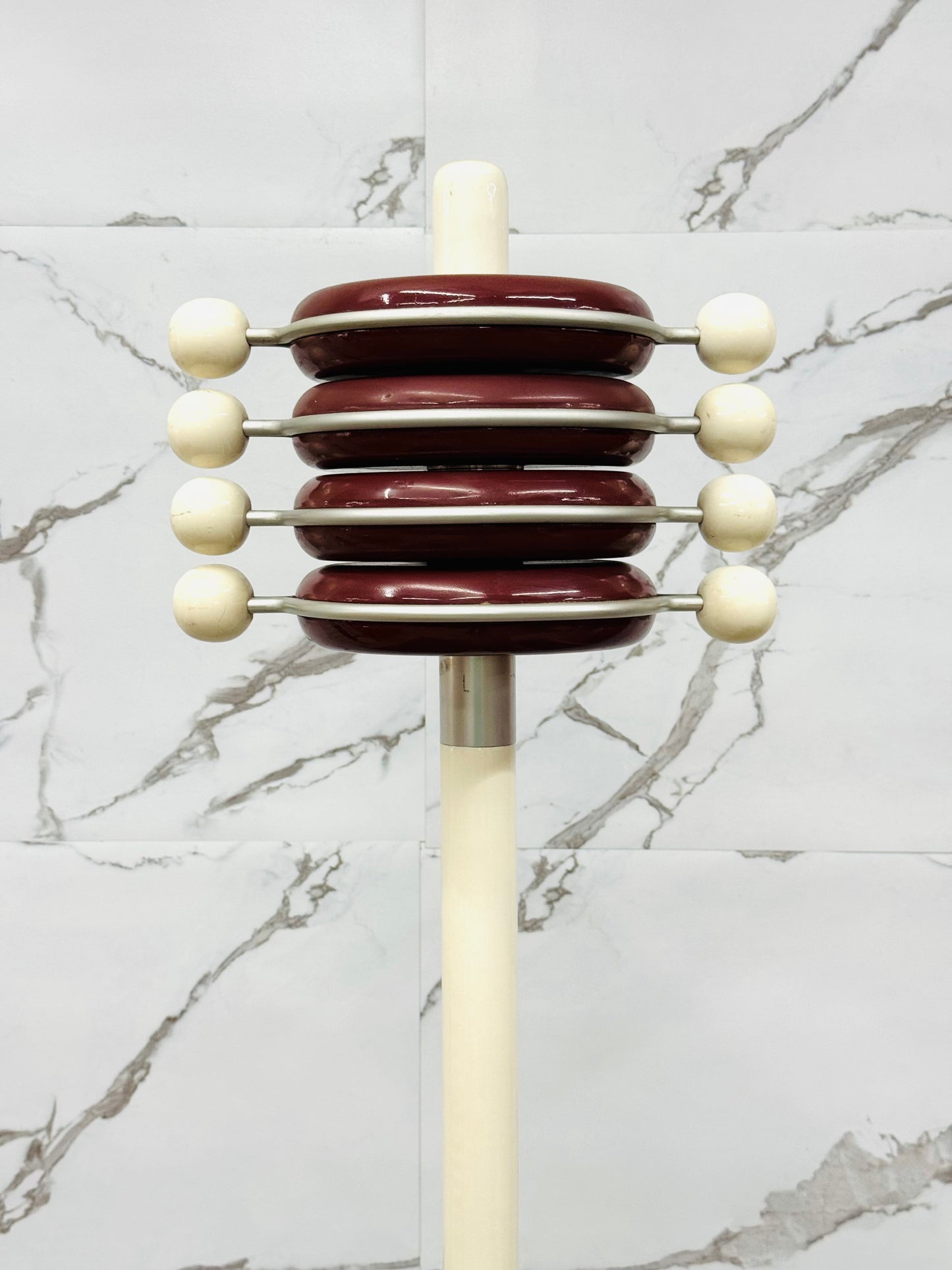 APPENDIABITI ATTRIBUITO A ETTORE SOTTSASS DESIGN ATOMICO ANNI 70