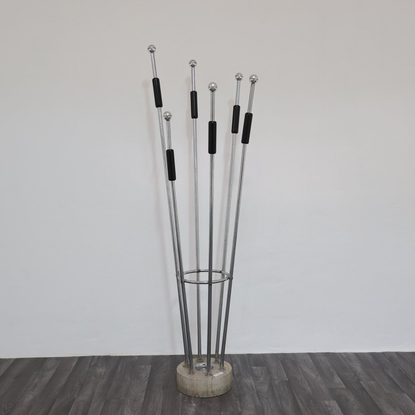 Appendiabiti fratelli Mannelli travertino acciaio design Modernariato 1970’s