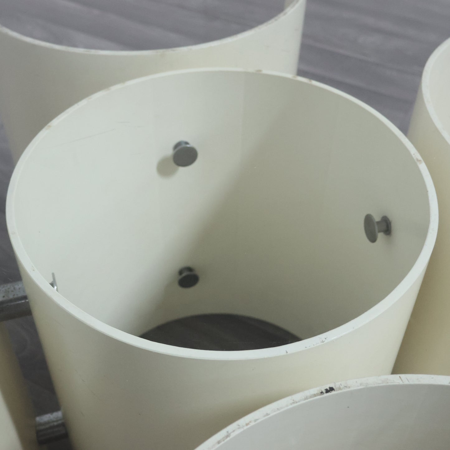 TAVOLO BASSO DA SALOTTO SPACE AGE IN LEGNO CURVO ANNI 70