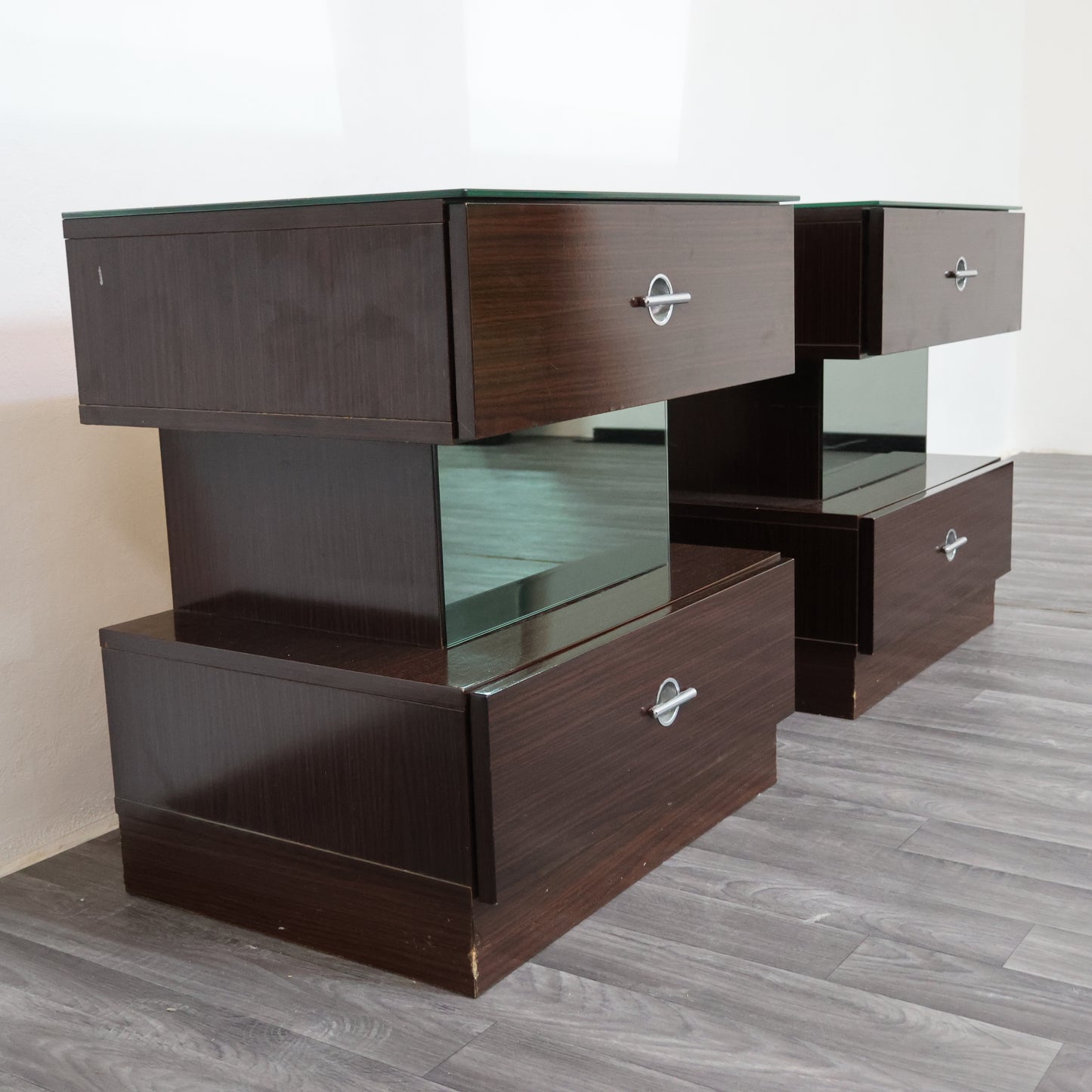 Coppia Di Comodini Ebano Macassar Cubic Design Modernariato Anni ‘80