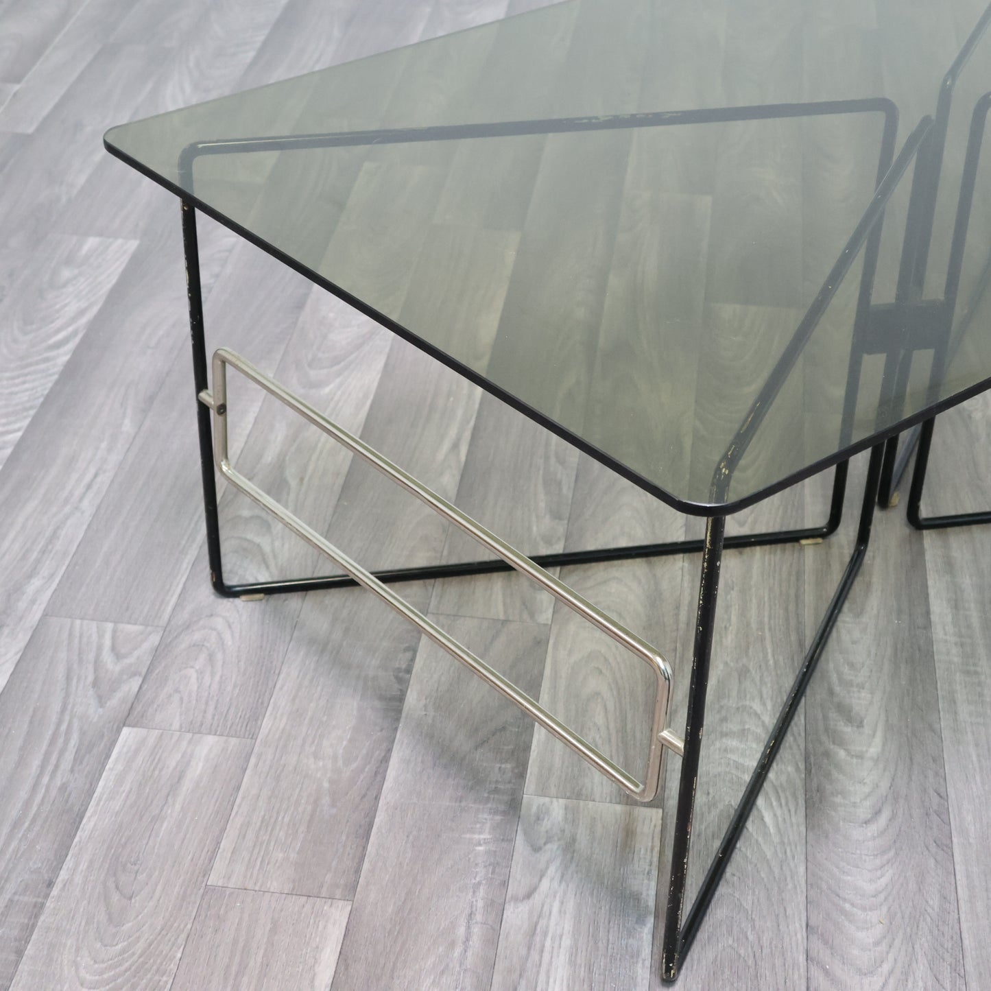 Tavolino Basso Da Caffè Design Geometrico Anni ‘70 Modernariato Vintage.