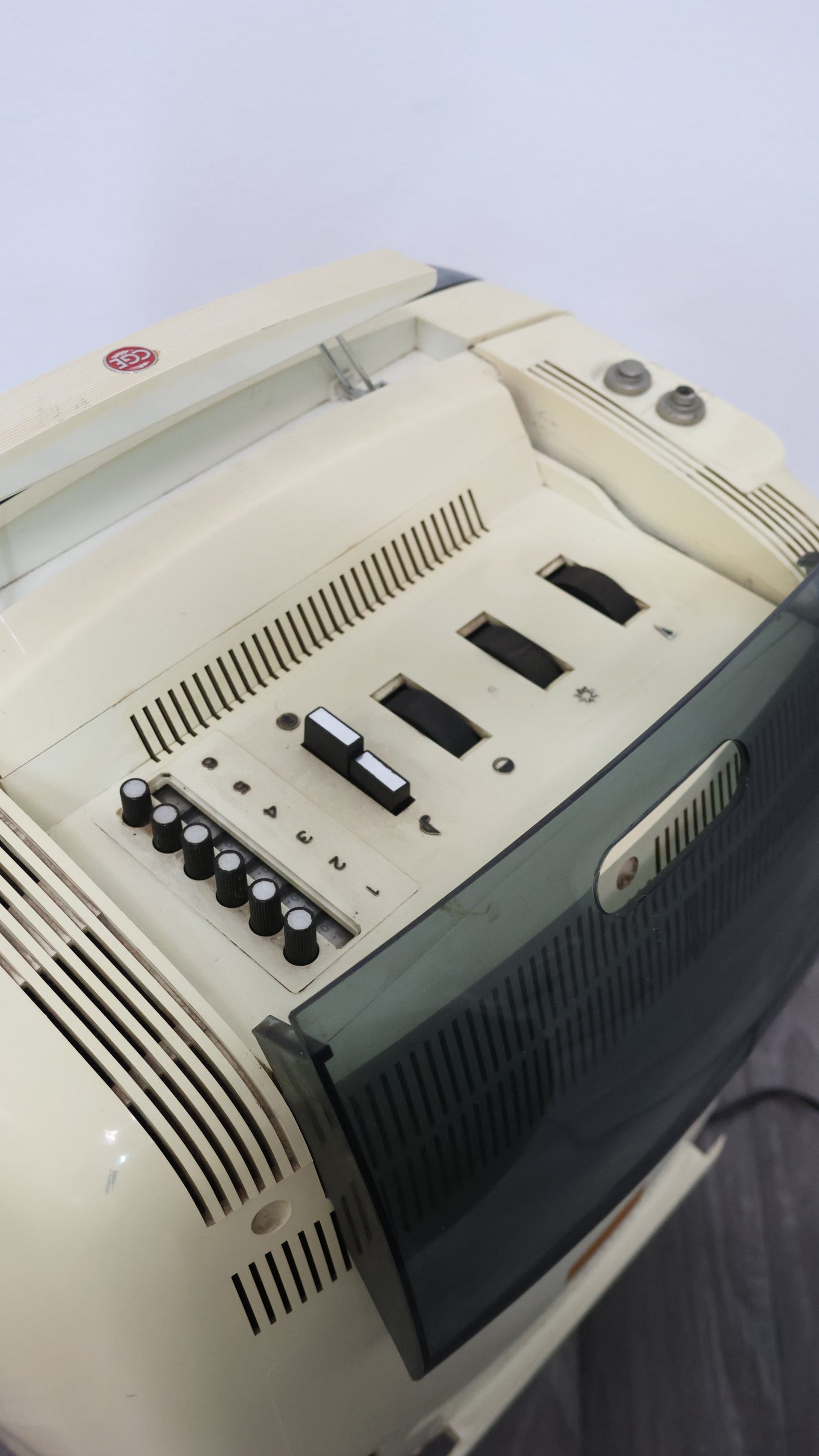 Televisore CGE Space Age Design Anni ‘70 Modernariato