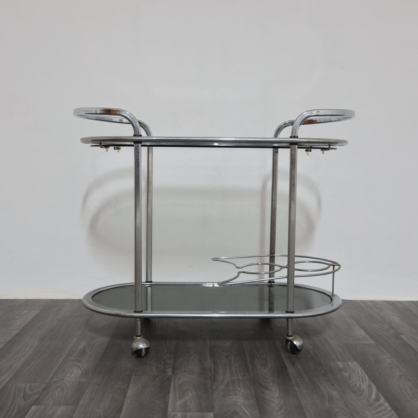 Carrello Portavivande In Acciaio Doppio Ripiano Cristallo Fumè Design Anni 70