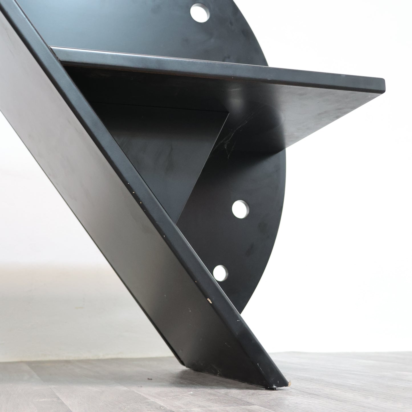 Paolo Pallucco Attr. Panchetta Con Tavolino E Portariviste Postmoderno Anni 80