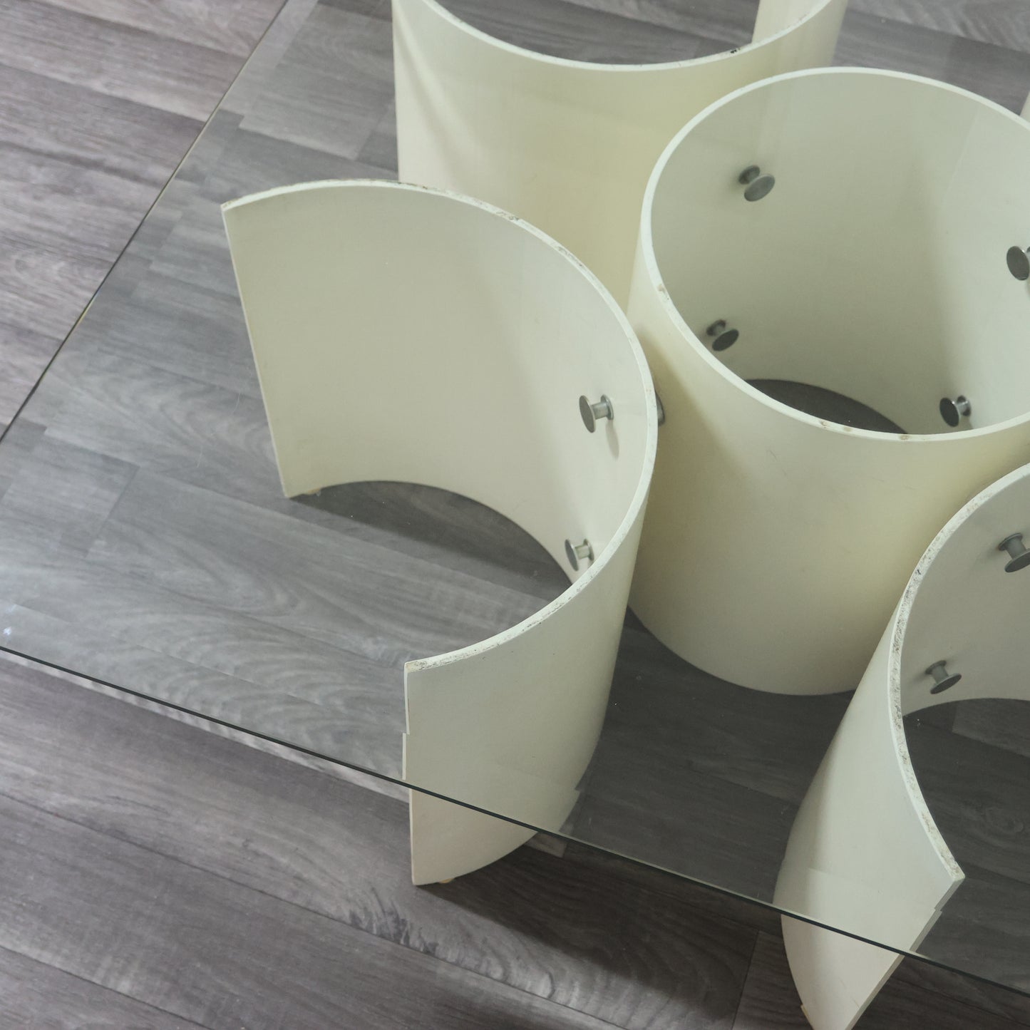 TAVOLO BASSO DA SALOTTO SPACE AGE IN LEGNO CURVO ANNI 70