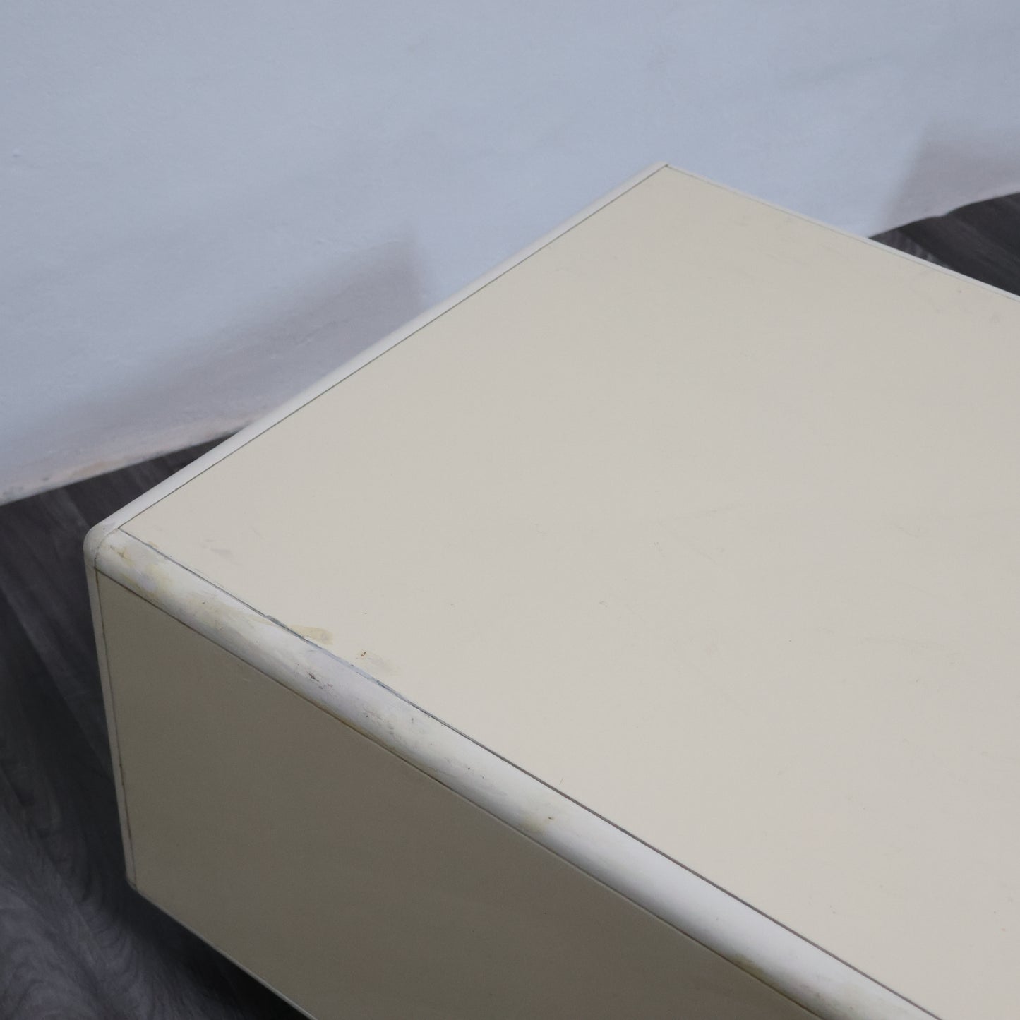 George Coslin Coppia Di Comodini Longato Hennè 1970 Modernariato Design