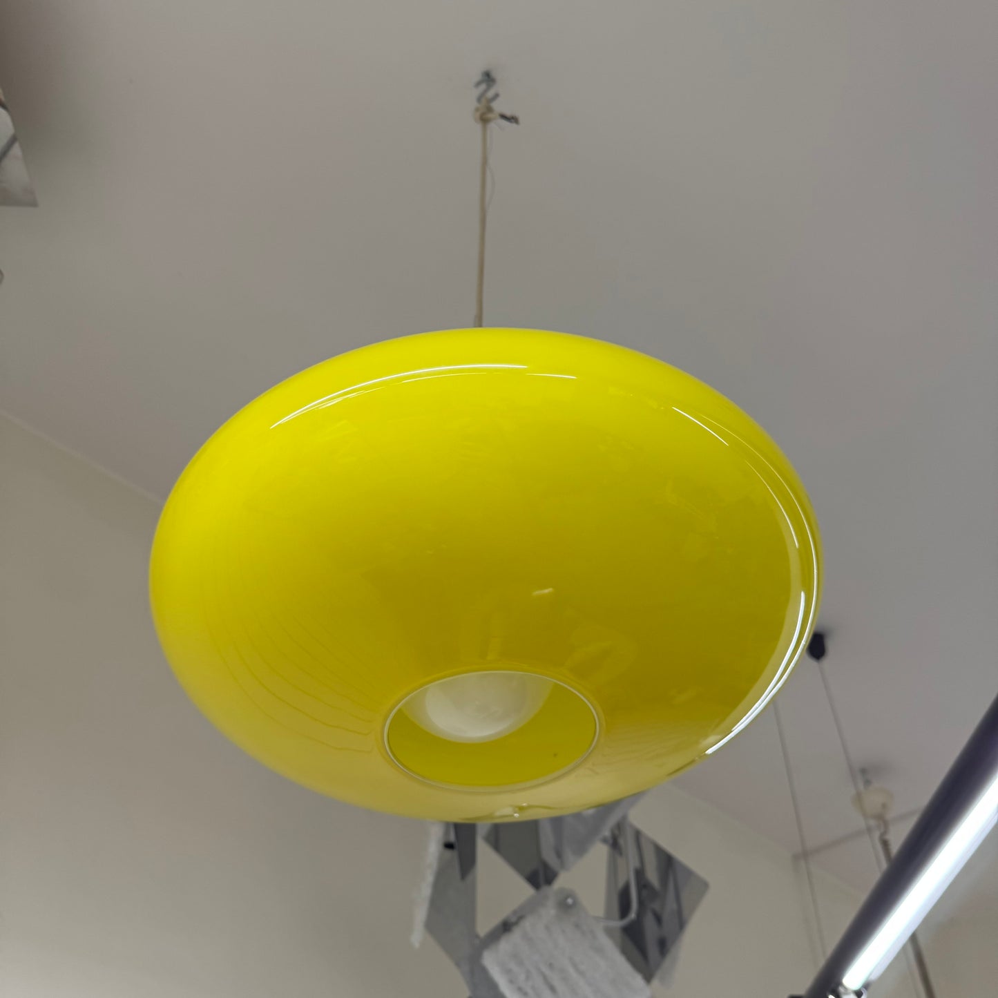 Lampada A Sospensione Danish Design UFO Yellow Glass Modernariato Anni 70