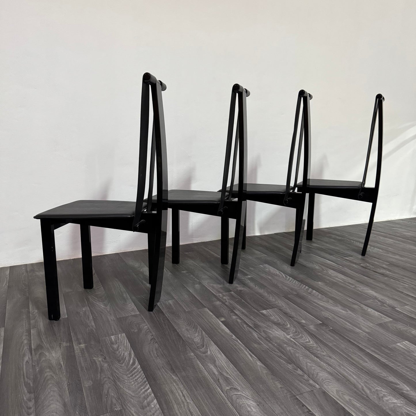 Set 4 Sedie Da Pranzo Postmoderne Design Anni ‘80 Modernariato