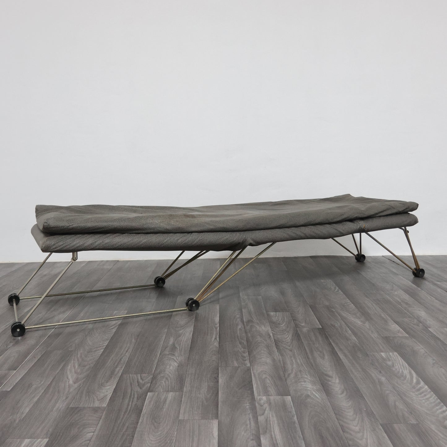 Lounge Chair Poltrona Geometric Design Postmodern Modernariato 1980’s