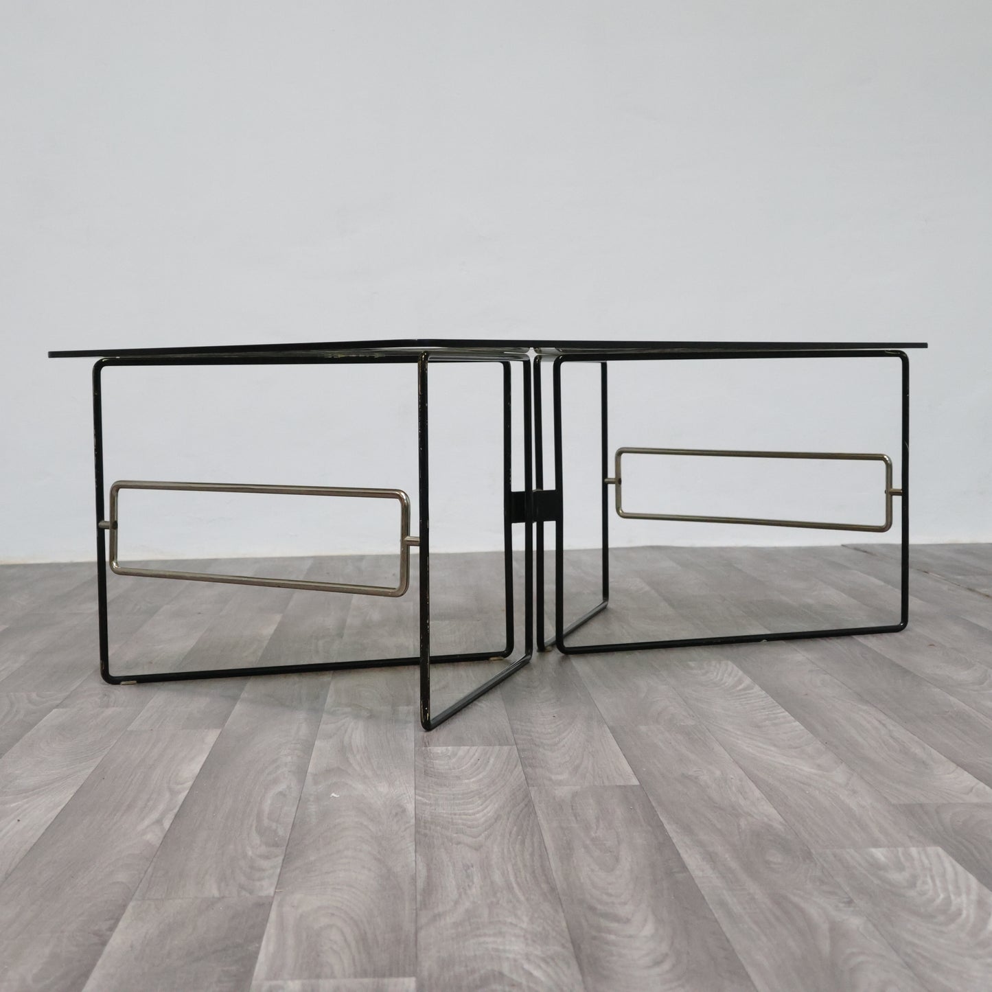 Tavolino Basso Da Caffè Design Geometrico Anni ‘70 Modernariato Vintage.