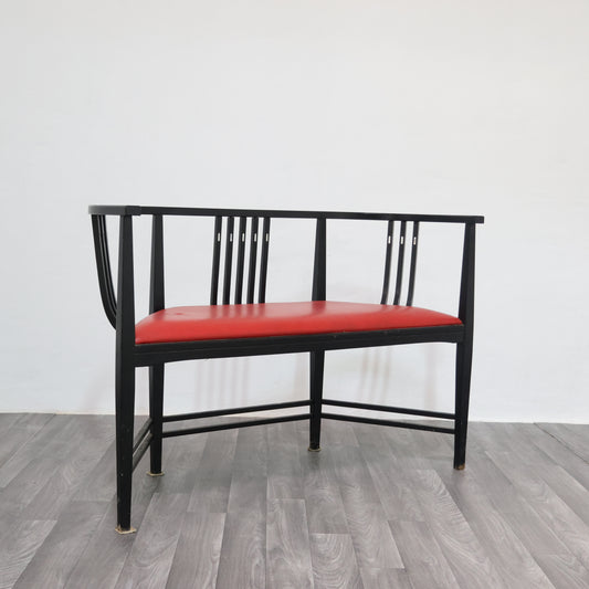 DIVANETTO POSTMODERNO ATTRIBUITO A ERNEST ARCHIBALD TAYLOR