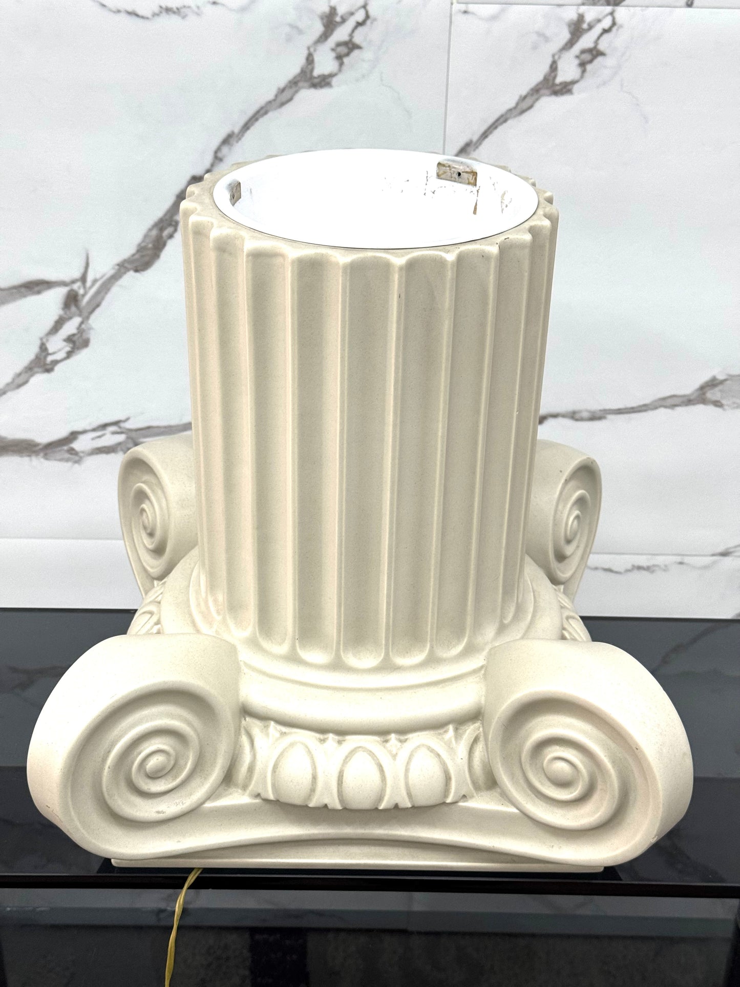 Lampada In Ceramica Capitello Greco Anni 80 Lampada Design