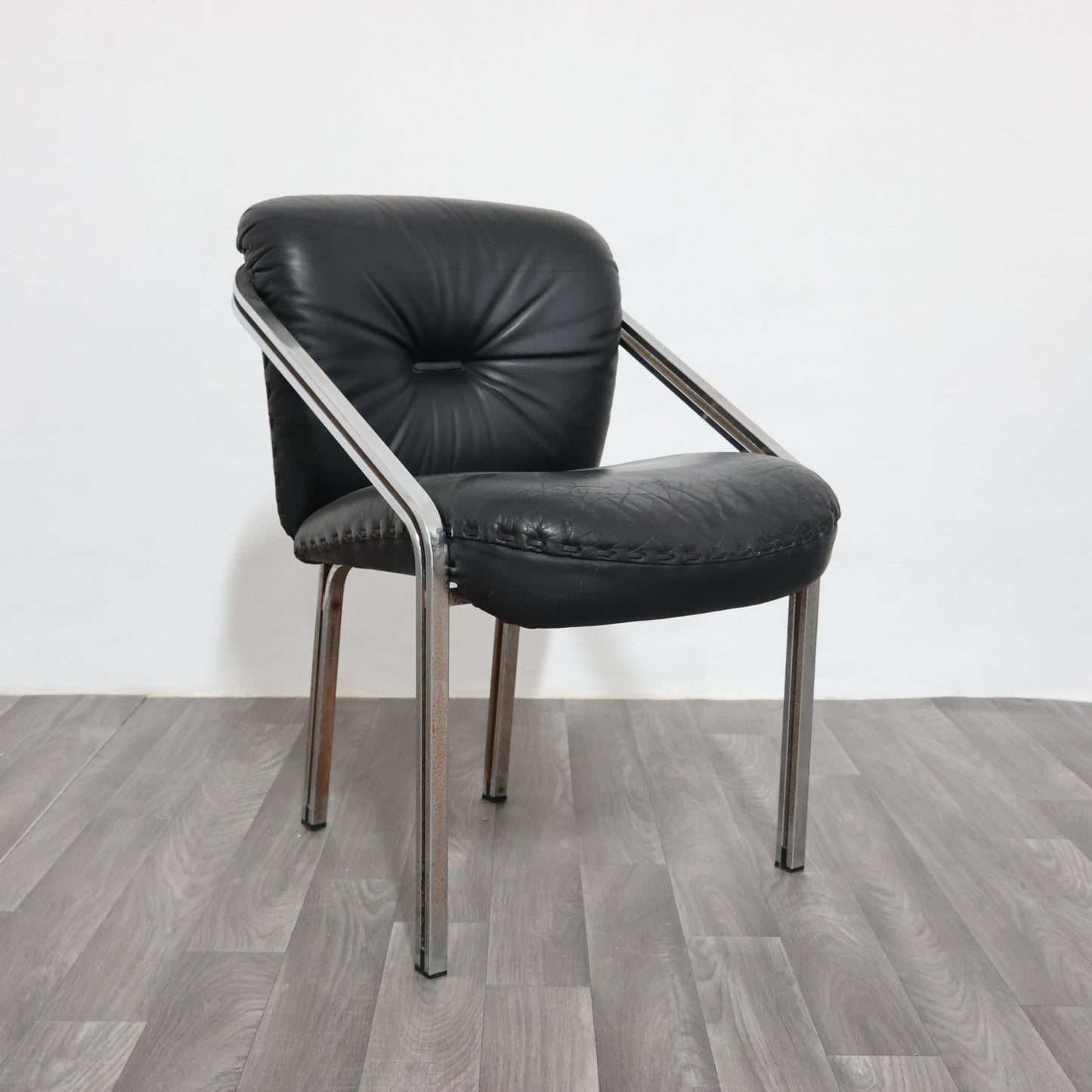 Mobil Girgi Set Da Pranzo 4 Poltroncine In Acciaio E Pelle Design Anni ‘70