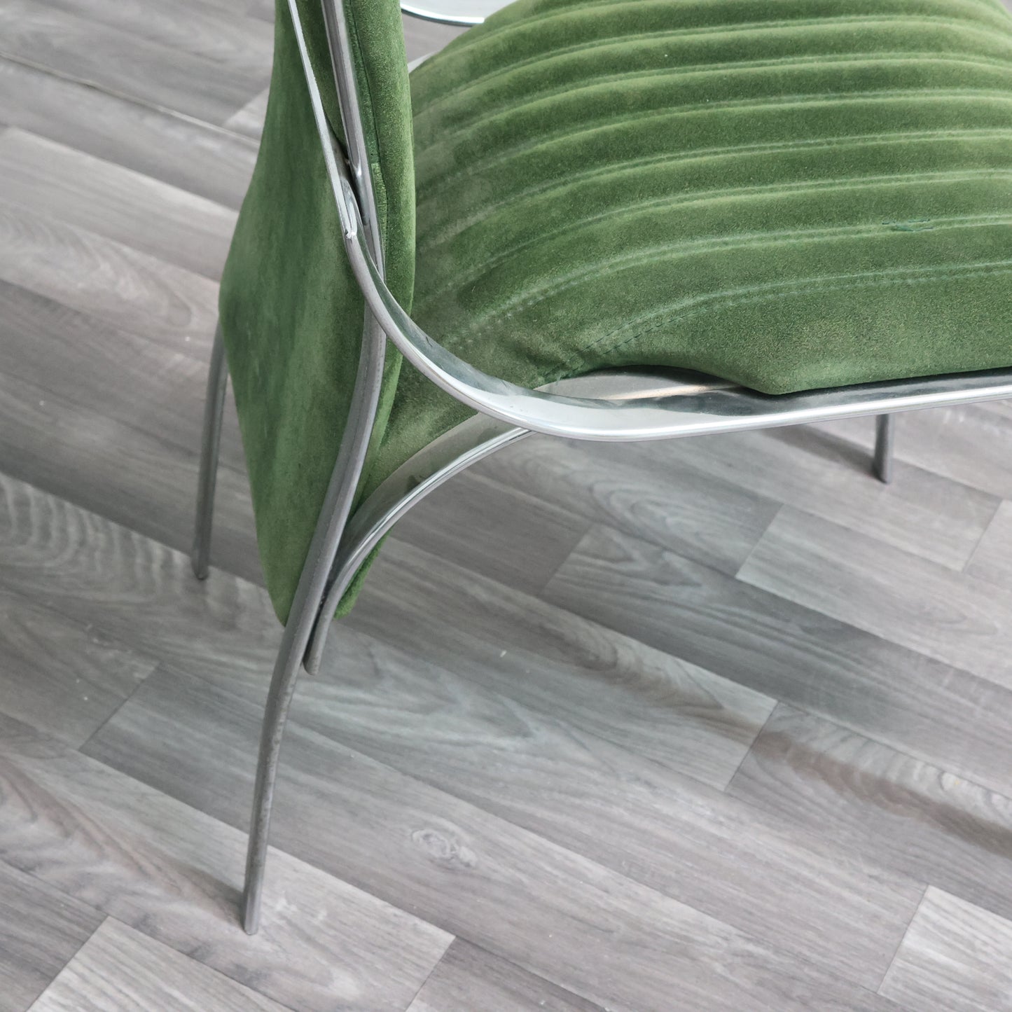 Set Da 4 Sedie Da Pranzo In Acciaio E Alcantara Anni ‘70