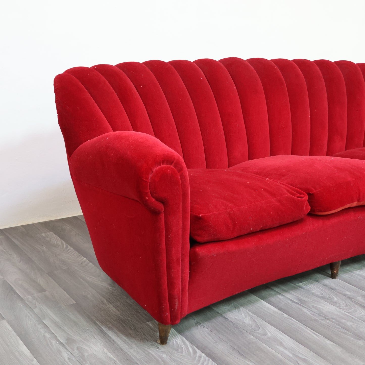 Divano Art Decò Guglielmo Ulrich In Tessuto Di Velluto Originale Anni ‘40 Design