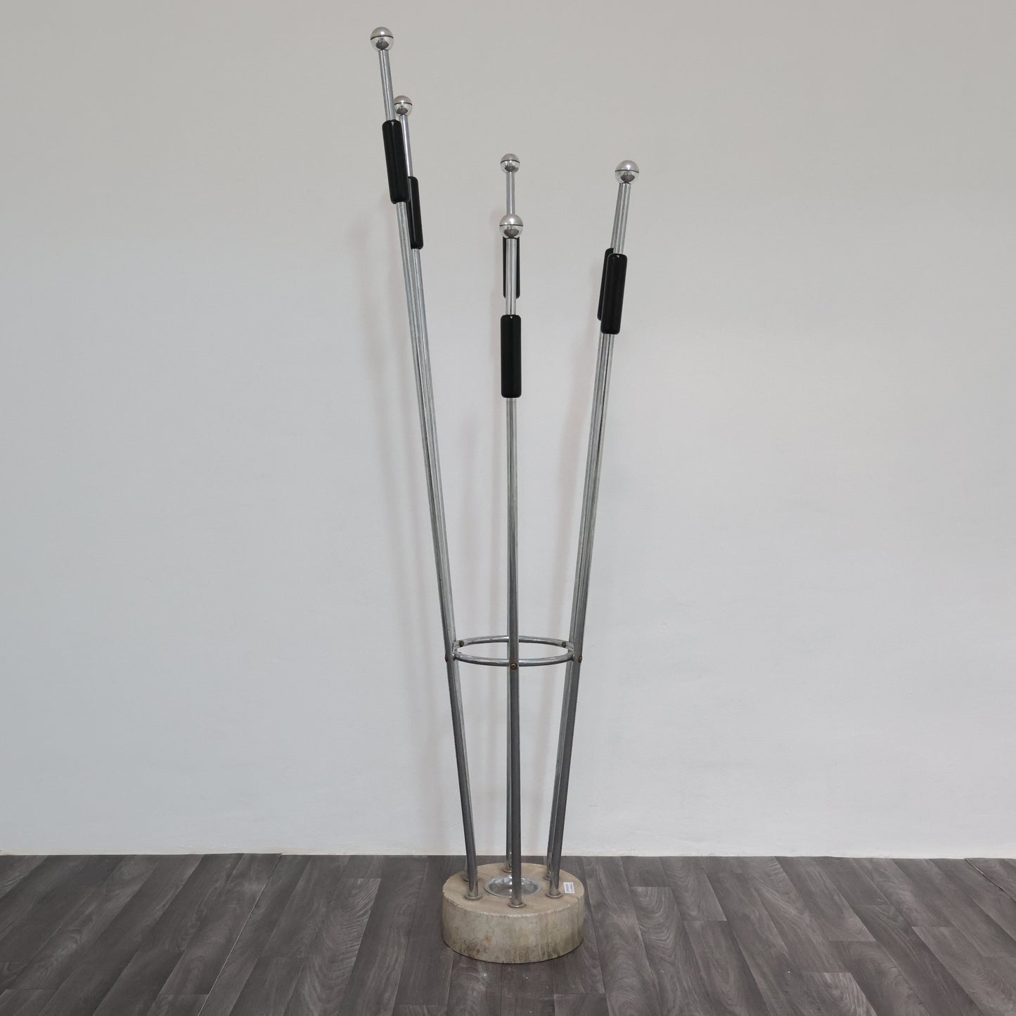 Appendiabiti fratelli Mannelli travertino acciaio design Modernariato 1970’s