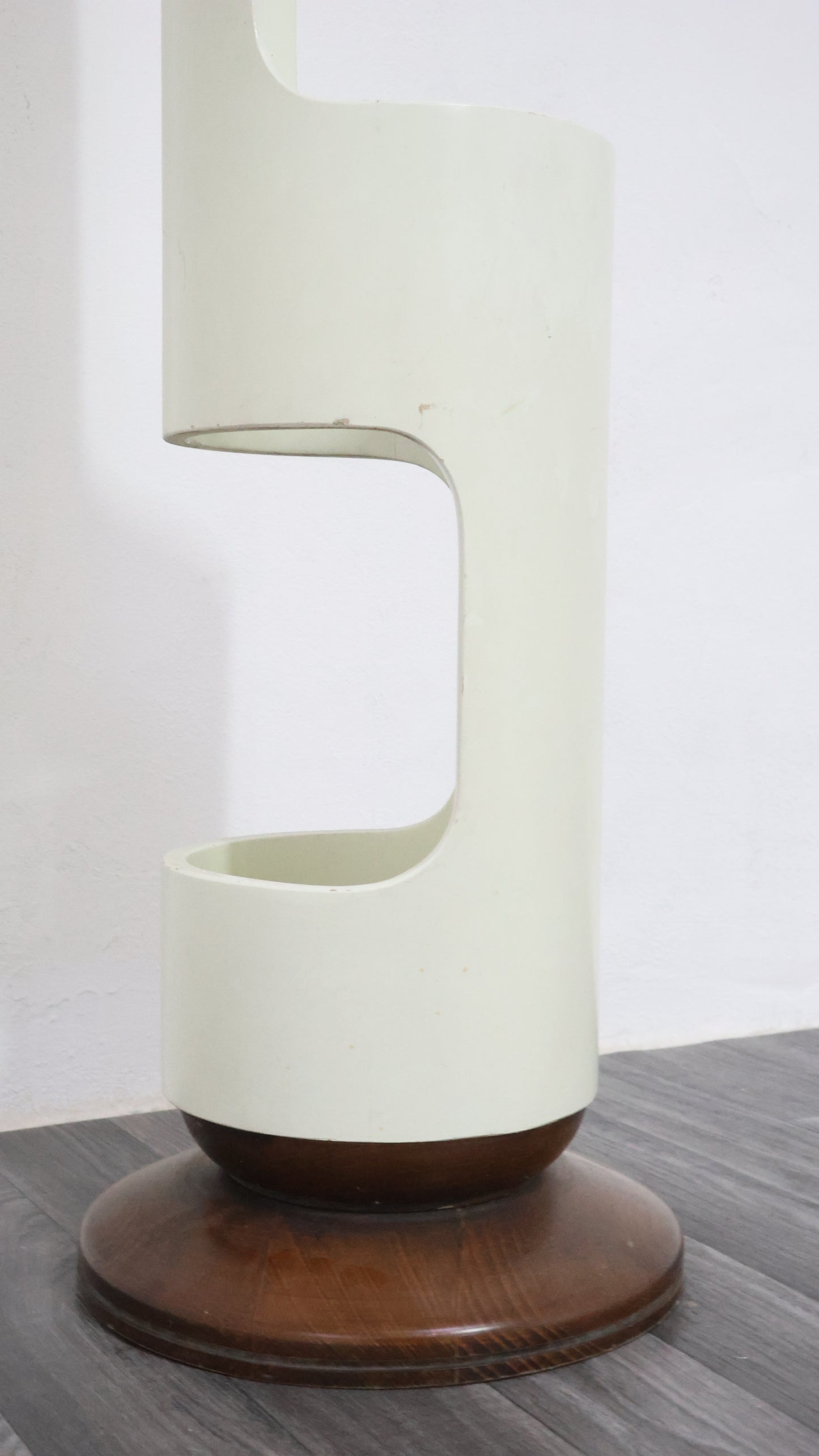 Appendiabiti con portaombrelli di Joe Colombo, anni '60