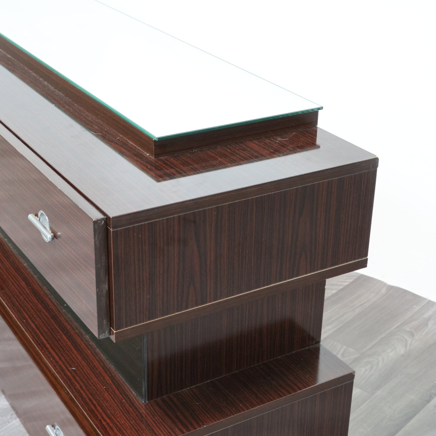 Comò Cassettiera In Ebano Macassar E Specchio Cubic Design Modernariato 1980’s