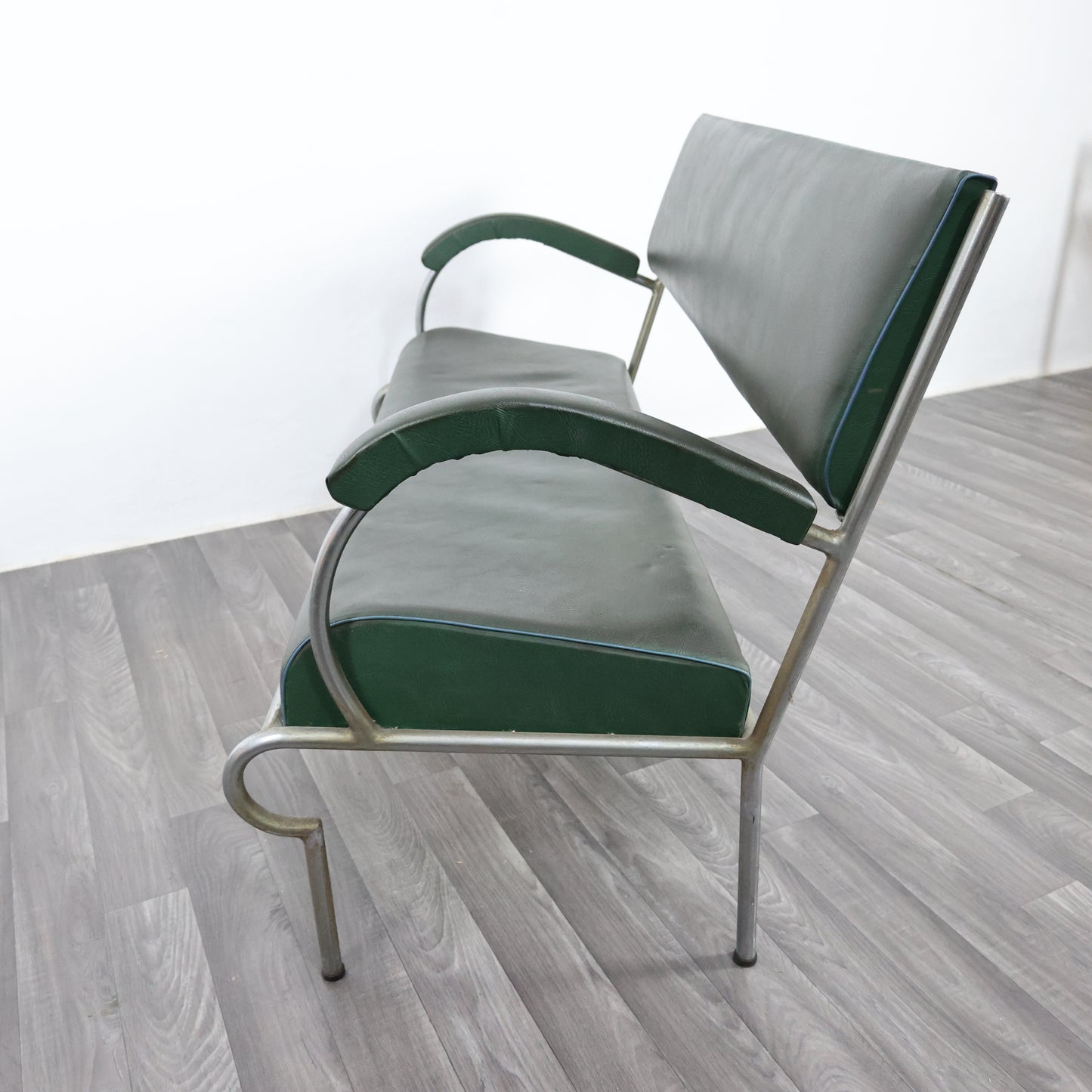 Divanetto Bauhaus Cantilever Anni ‘30 In Acciaio Tubolare Design Modernariato