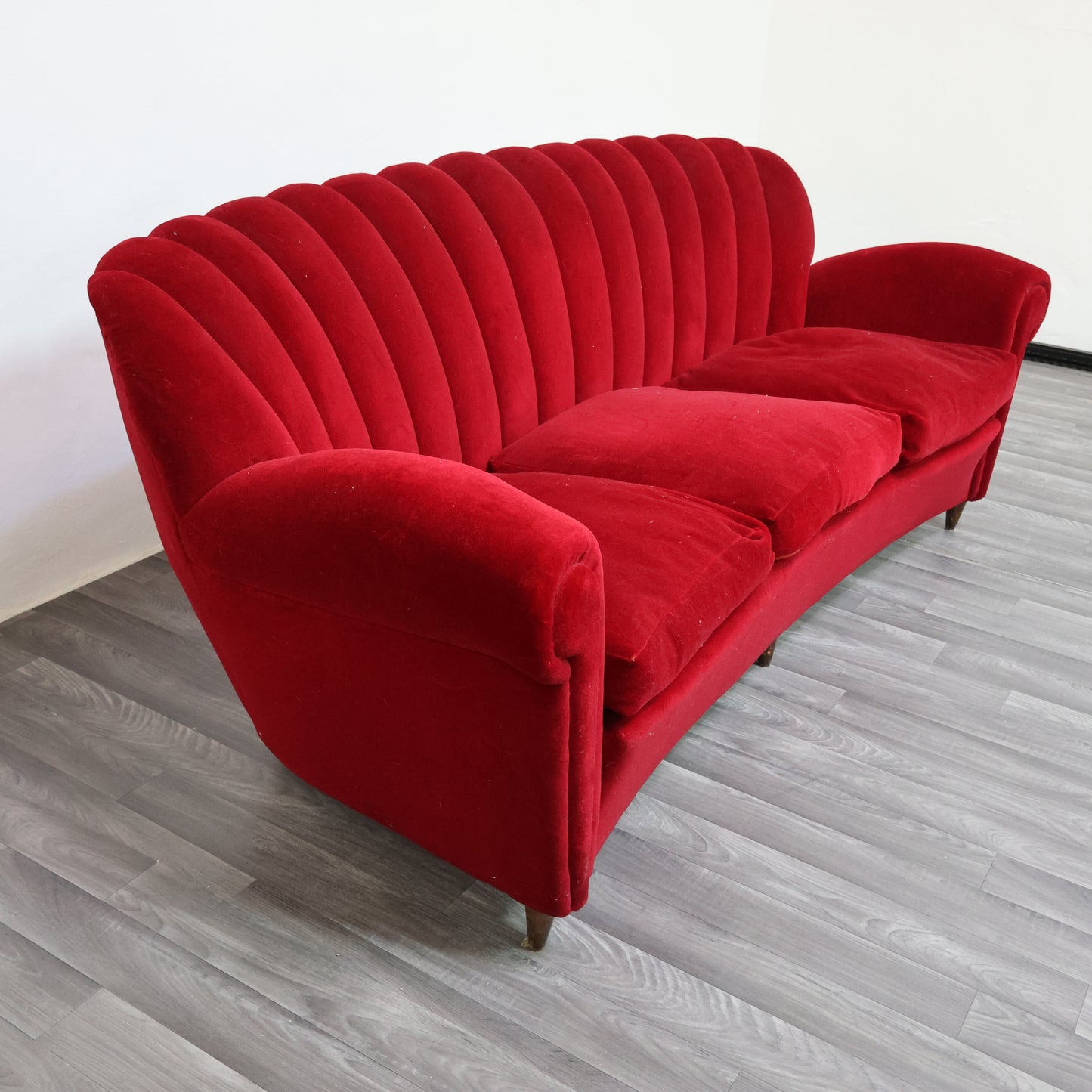 Divano Art Decò Guglielmo Ulrich In Tessuto Di Velluto Originale Anni ‘40 Design