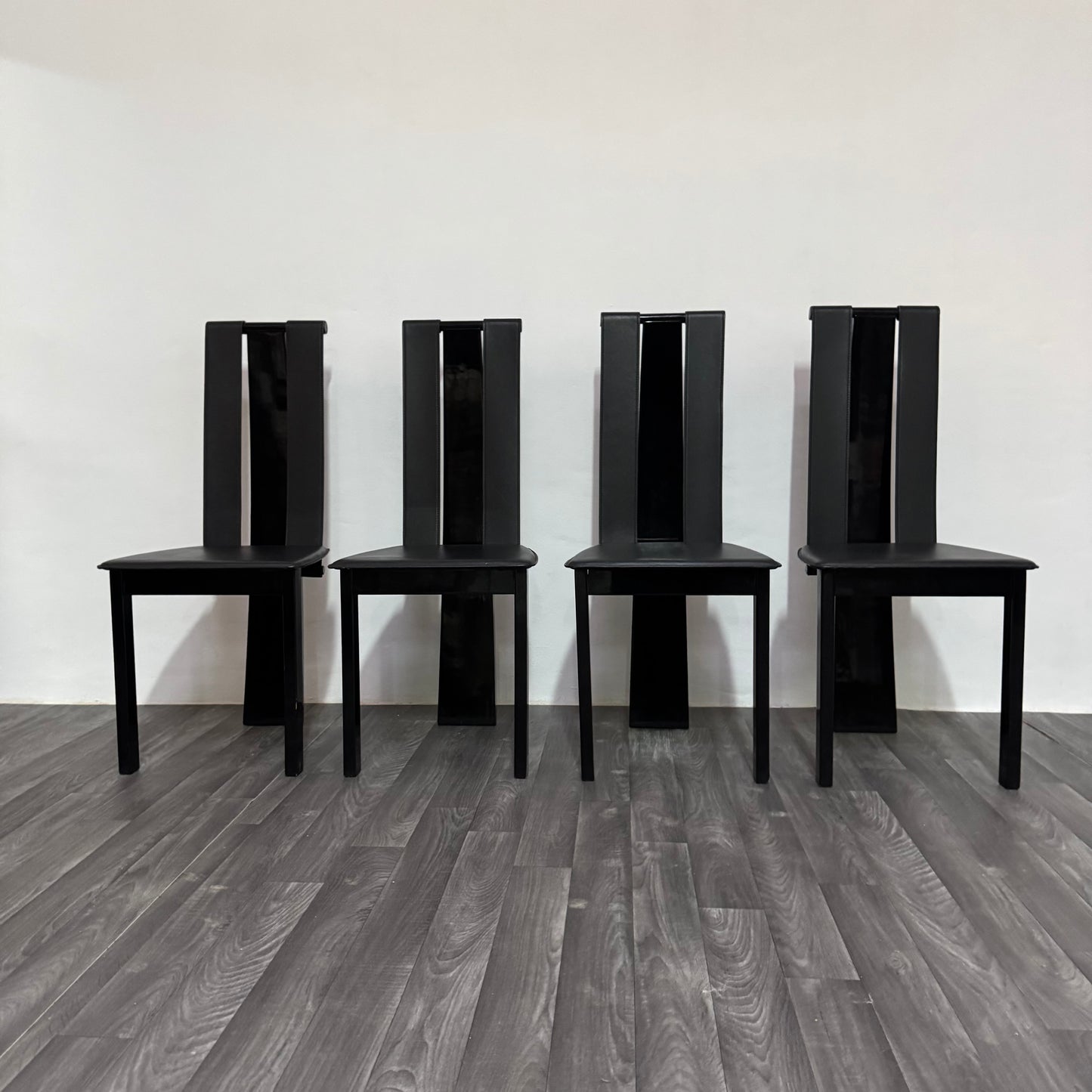 Set 4 Sedie Da Pranzo Postmoderne Design Anni ‘80 Modernariato