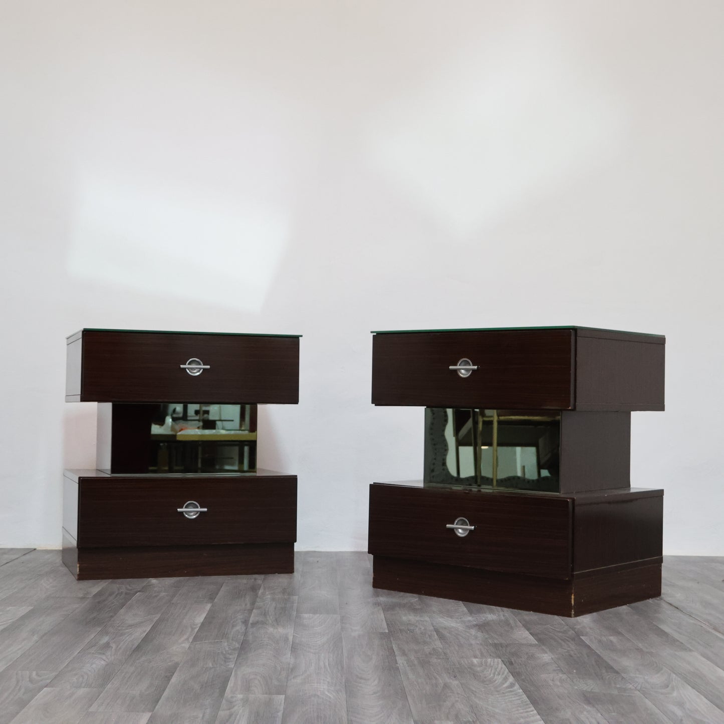 Coppia Di Comodini Ebano Macassar Cubic Design Modernariato Anni ‘80