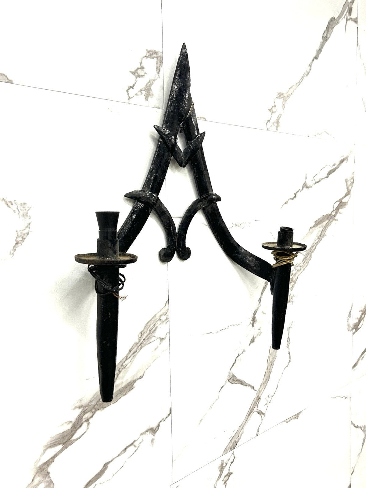 Lampada Da Parete Stile Medievale Antique Fine ‘800.