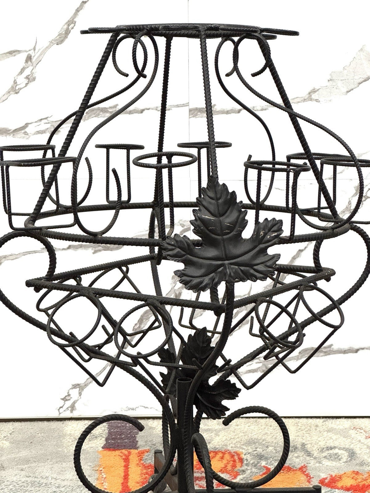PORTABOTTIGLIE SCULTOREO NELLO STILE DI MARCEL DUCHAMP IN FERRO BATTUTO