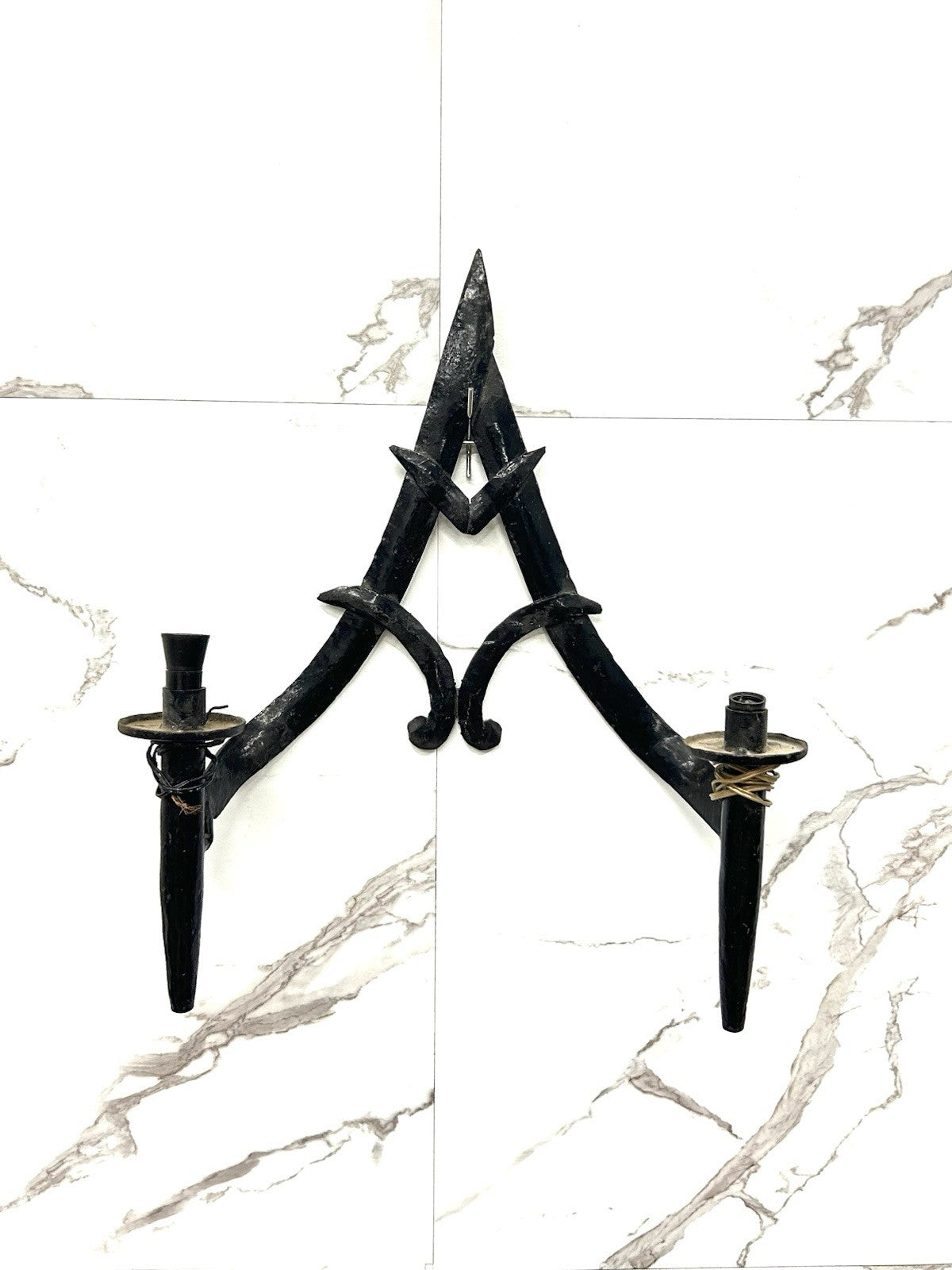 Lampada Da Parete Stile Medievale Antique Fine ‘800.